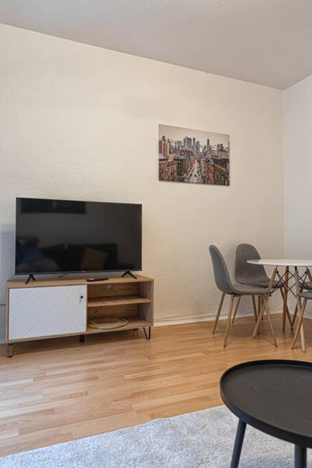 Blue Chili 23 - Modern, Zentral, Mit Balkon Apartment Magdeburg Exterior foto
