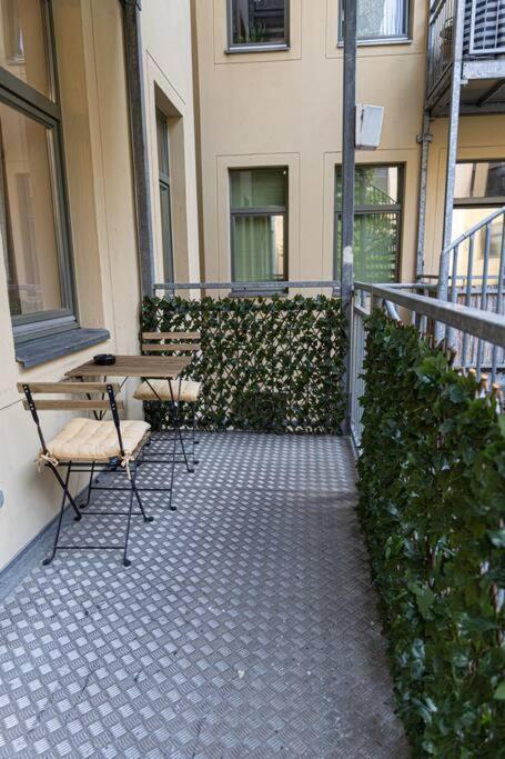 Blue Chili 23 - Modern, Zentral, Mit Balkon Apartment Magdeburg Exterior foto